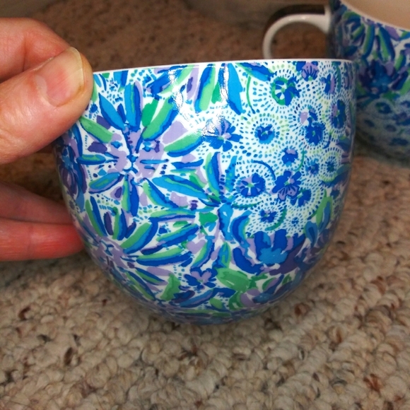 Lilly Pulitzer "Dandy Lion" Green Blue, Lavender Lion Head Floral Coffee Mug Set - Picture 5 of 9
